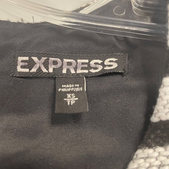 Express Womens Textured Striped Crop Top Sleeveless Black/Whiter Size XS Zip - Picture 7 of 8